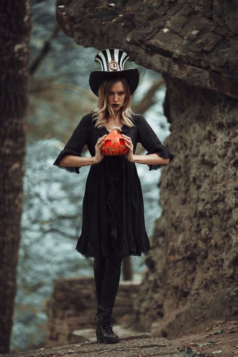 diy witch dress|friendly witch costume.